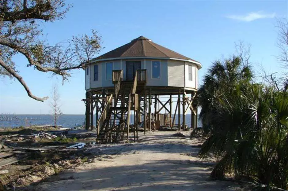 What Is The Best Hurricane Proof House?